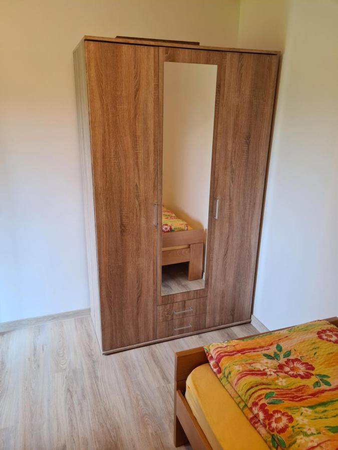 Ferienwohnung In Pavlovic Banja Koviljača Exterior foto